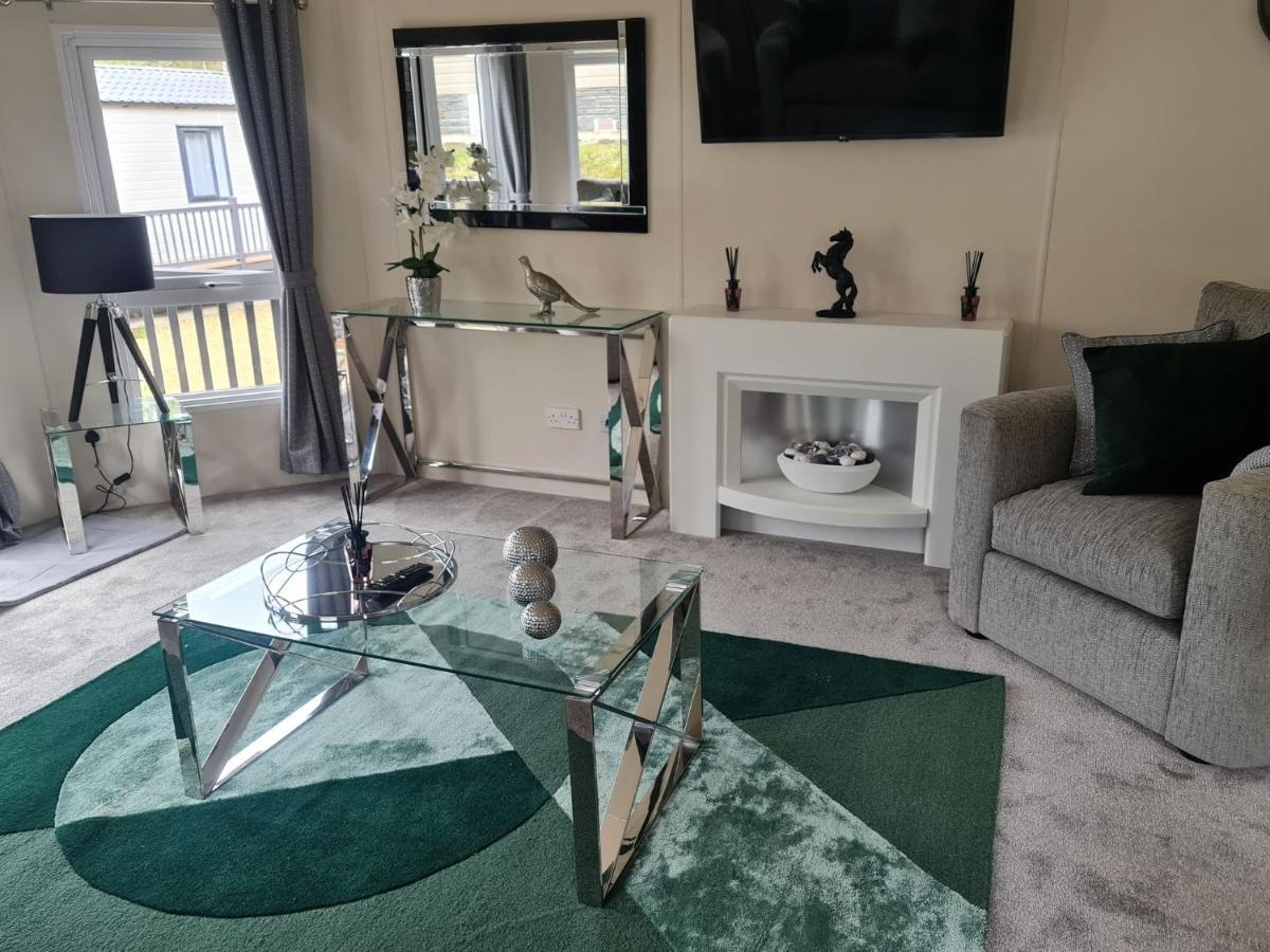 The Ceredigion - Plot 26, Woodlands Lodge Retreat, New Quay, West Wales Llanina 外观 照片